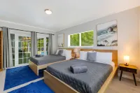 Serenity Villa | Pool · FirePit & Mini Golf