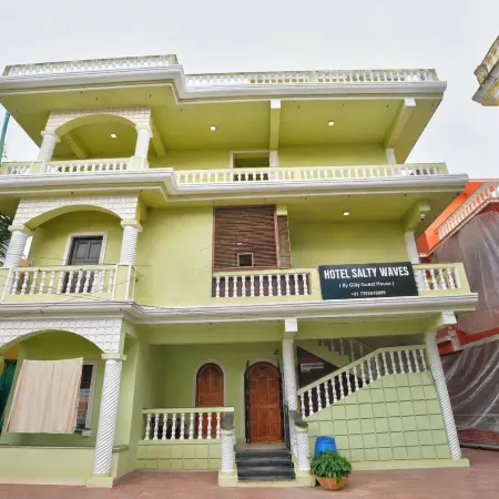 Hotel Salty Waves Baga