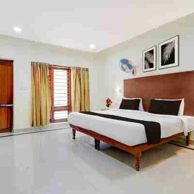 Deluxe Thiruvallam Lakeview Rooms