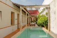 Hotel Bantu by Faranda Boutique, a Member of Radisson Individuals - Rooftop Pools
