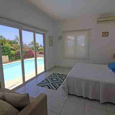 Black River: Villa Turquoise 3Bdr, Sea View Rooms