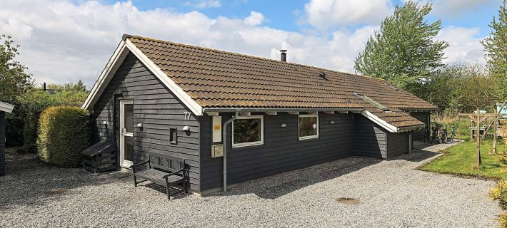 5 Star Holiday Home in Idestrup Hotels in Idestrup