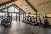 Amazing 1BR With River View in Waterfall-midrand - Gym