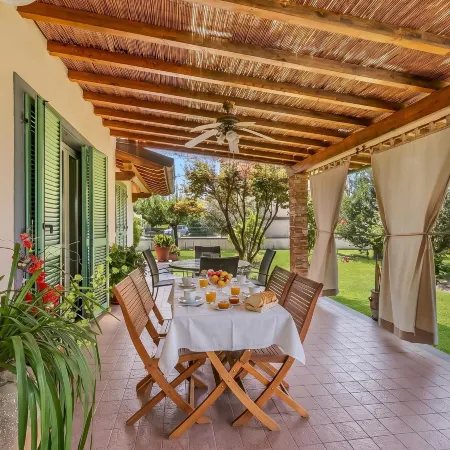 Villa Clara Few km from the Sea - Happy Rentals