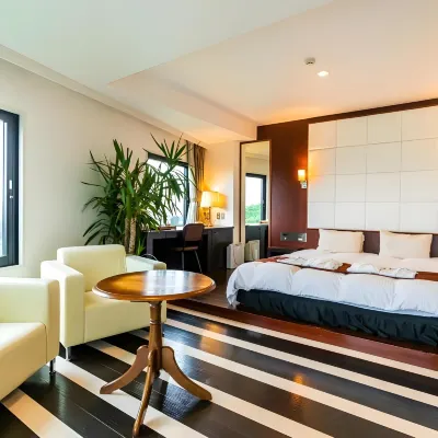 Hotel Sanderson Hotels near Maebashi Station
