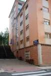 Hostal Valle de Tena - parking