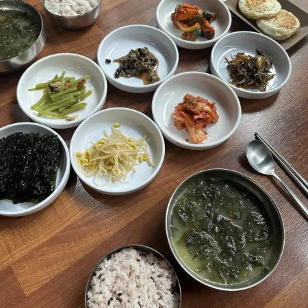 Sacheon Hotel 104