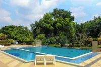 Floating Sanctuary Resort Bulacan powered by Cocotel - piscina