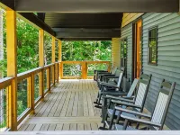 Private Nolin Lake Home with FirePit, Ice Maker, Arcade & Electronic Game Table. - Homestays