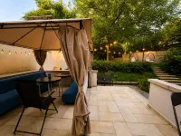 Kron Garden Retreat - 2-Star