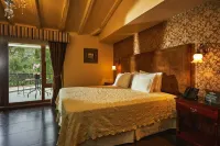 Uzhupud Garden Hotel & Lodge - 2 stelle