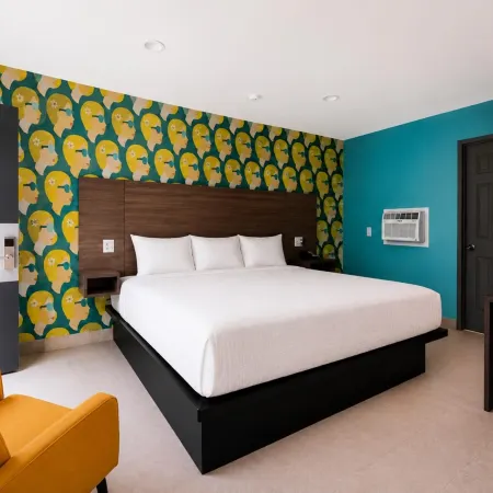 The Blu - Room 10