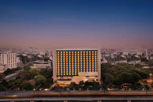 Taj City Centre Gurugram - Quầy Bar