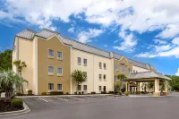 Comfort Suites at the University - Pools