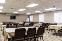 MainStay Suites Fargo - I-94 Medical Center - parking