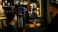 Seven Urban Suites Nantes Centre - بار