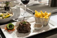 Protea Hotel Walvis Bay Indongo - parking