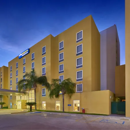 City Express by Marriott Mazatlán