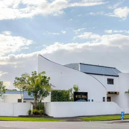Te Awa Suites