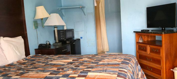 Holiday Motel by Belvilla Cleveland, TN Hotels in Bradley County