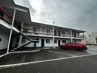 Travelers Inn by OYO Longview Kelso - Motels