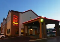 Red Roof Plus+ & Suites Chattanooga - Downtown - Bintang 2