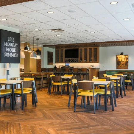 Fairfield by Marriott Inn & Suites Marquette