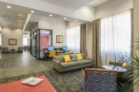 Hampton Inn and Suites Tulsa Downtown - 2-Star