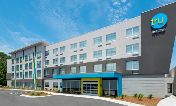 Tru by Hilton Wilmington
