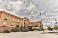 Hampton Inn & Suites Middlebury - Pet friendly