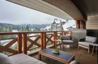 Four Seasons Resort Whistler - Romantic