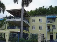 Deja Resort All Inclusive Hotel dekat Montego Bay Marine Park
