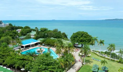 Asia Pattaya Hotel Hôtels à : Phra Tamnak Hill