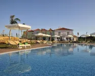 إيدن فيلاس آند أبارتمنتس