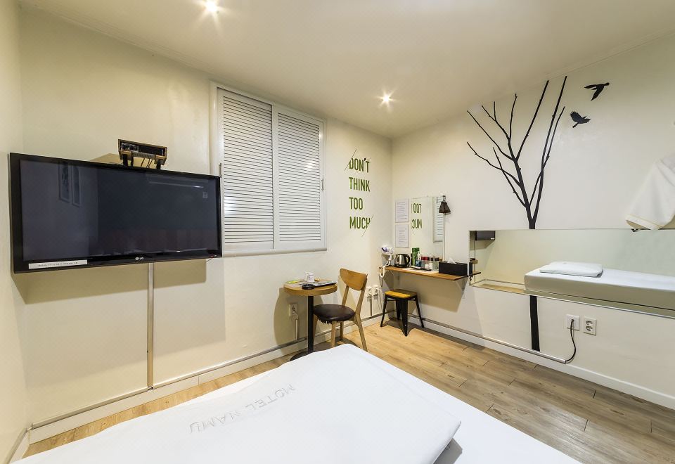 나무 호텔 욕실