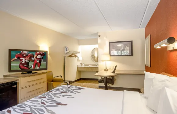 約翰遜城紅屋頂酒店