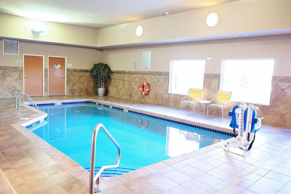 Comfort Inn & Suites Ankeny - Des Moines