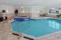 DoubleTree by Hilton Hotel Jefferson City - Uima-altaat