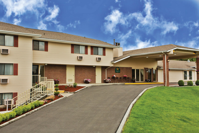 Quality Inn & Suites Downtown Walla Walla