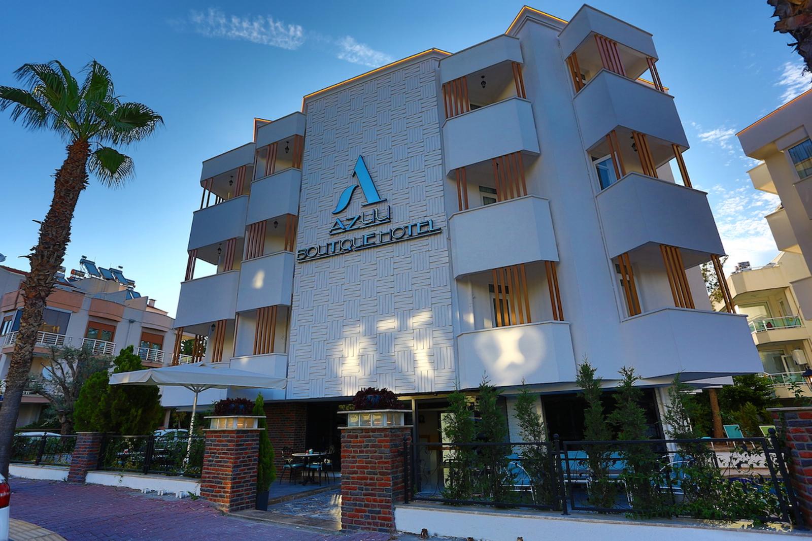 Azuu Hotel