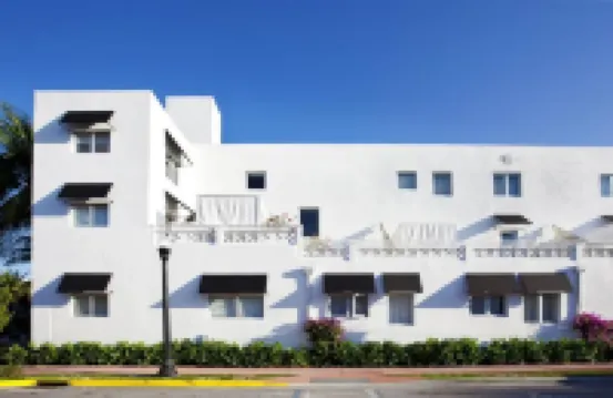 布朗卡拉旅館-限成人入住