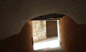 Charming 3-Bedroom Apartment in Central Camarasa