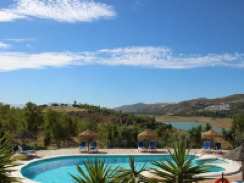 Stay in Huetor, Rural Tourism in the Heart of Andalusia Hotels in Vinuela