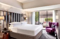 Sheraton Grand Los Angeles Hotels in Los Angeles