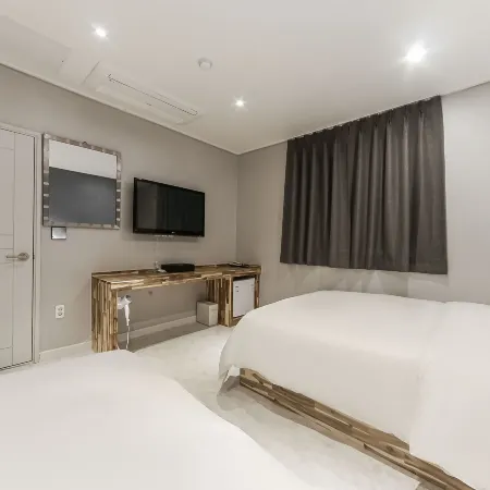 Vallas Hotel & Guest House