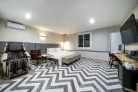 보스턴 김해봉황동유적패총전시관 주변 호텔