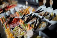 坎帕尼勒南特中心飯店 - 早餐