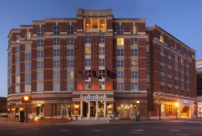 Hilton Alexandria-Old Town