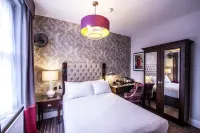 DoubleTree by Hilton Cheltenham-Cotswolds Hotels in Shipton