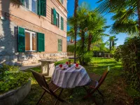 Emillia Hotel di 
